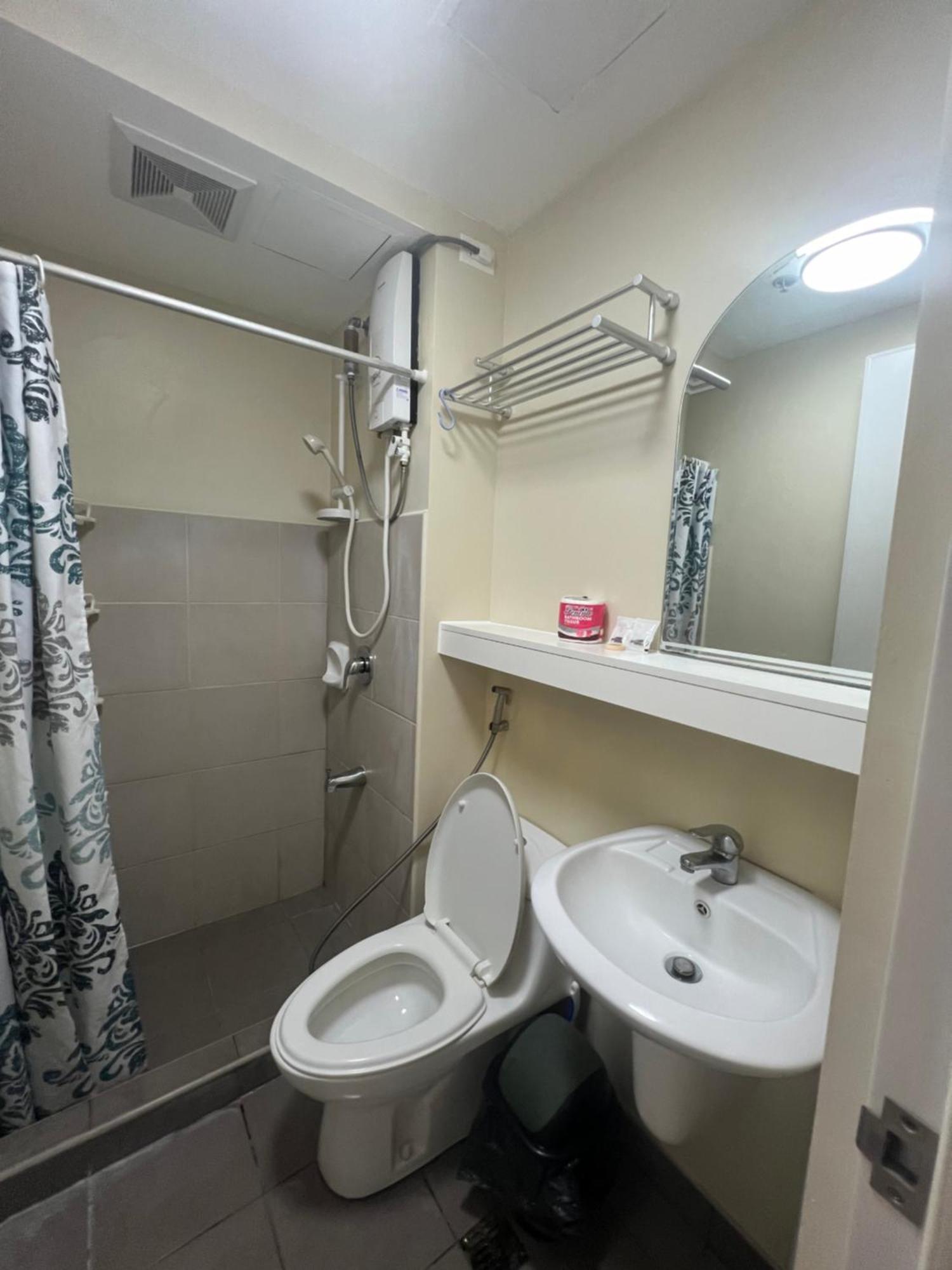 Apartment Rosecans Place Avida It Tower 3 Cebu